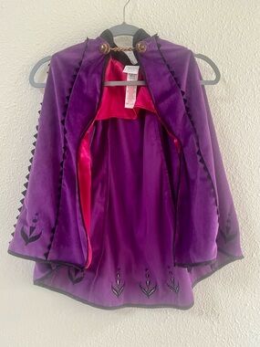 The Disney Store Anna Cloak